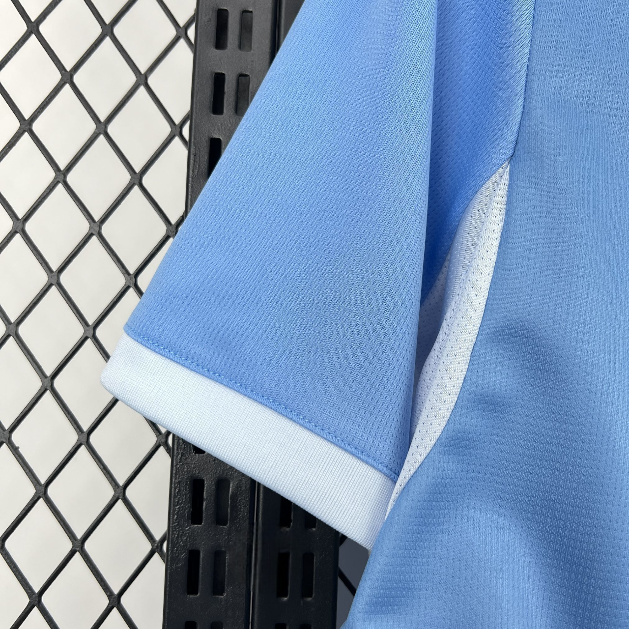 Camiseta Manchester City 26-27, Local