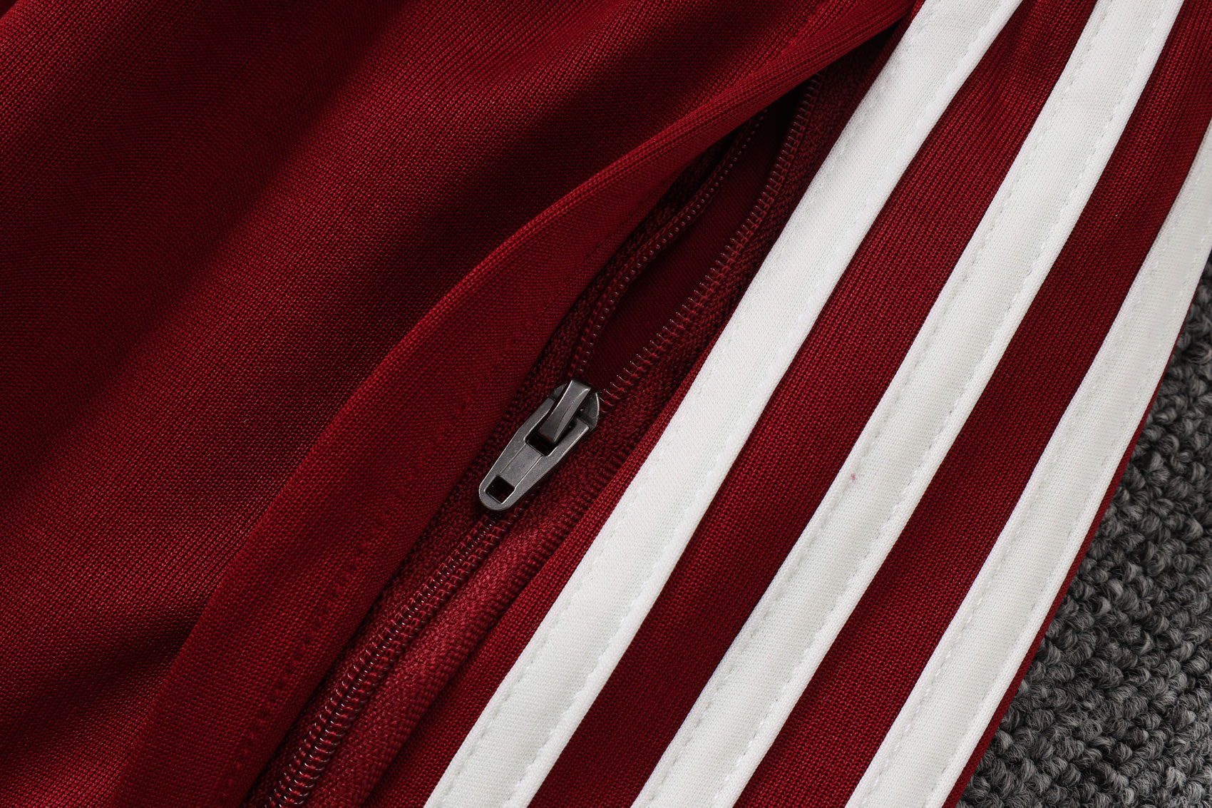 Chandal Espana 26-27, cremallera completa, Modelo 2