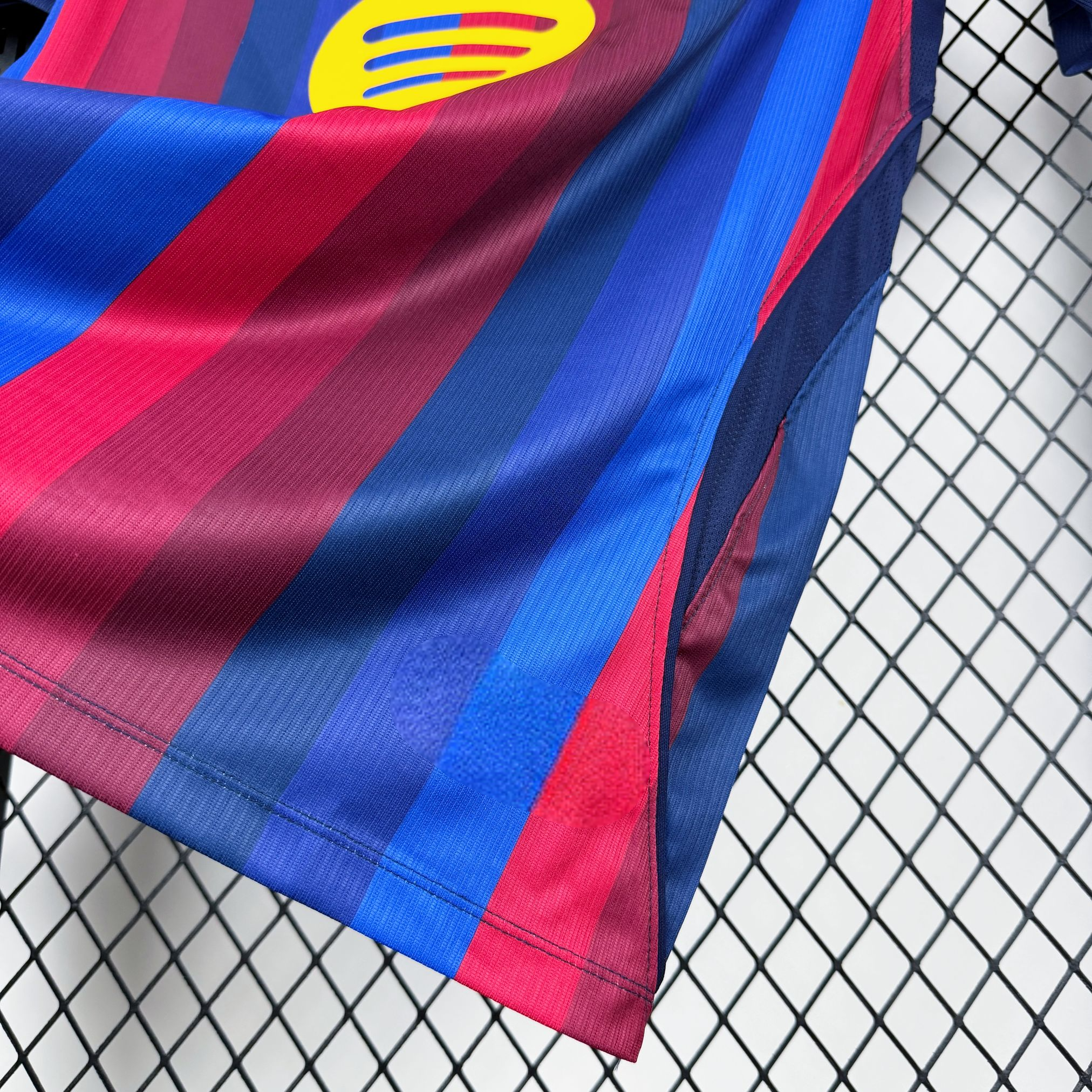 Camiseta Barcelona 26-27, Alternativa