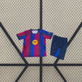 Equipaci�n Barcelona 26-27, Alternativa, Ni�o