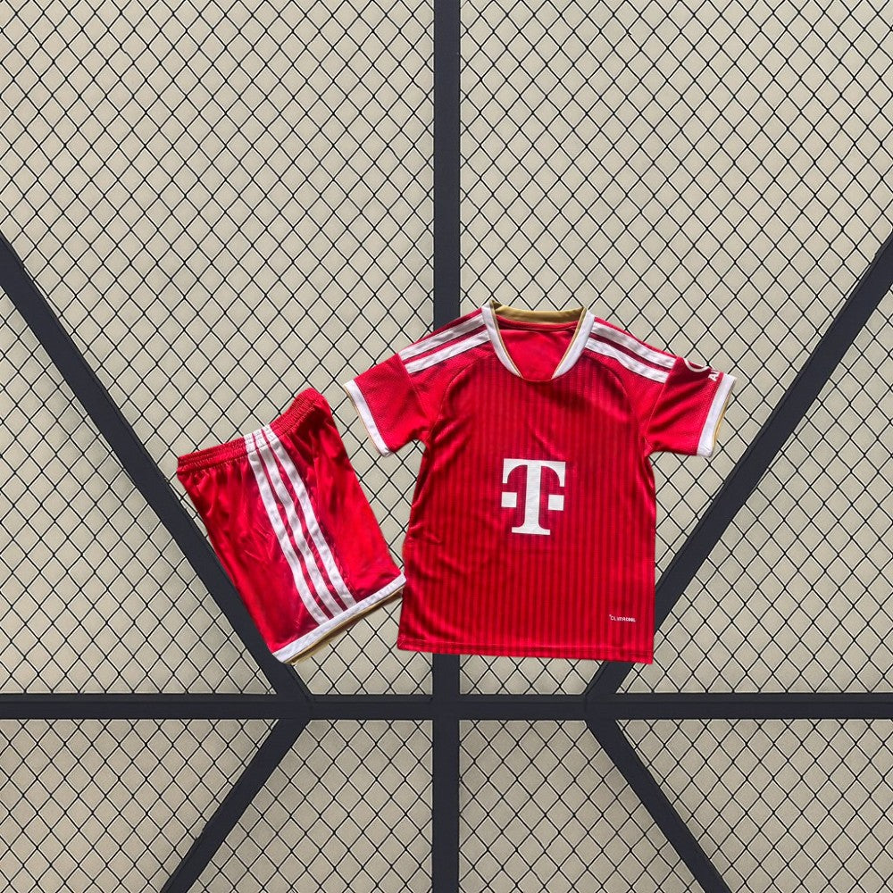 Equipaci�n Bayern Munich 26-27, Local, Ni�o