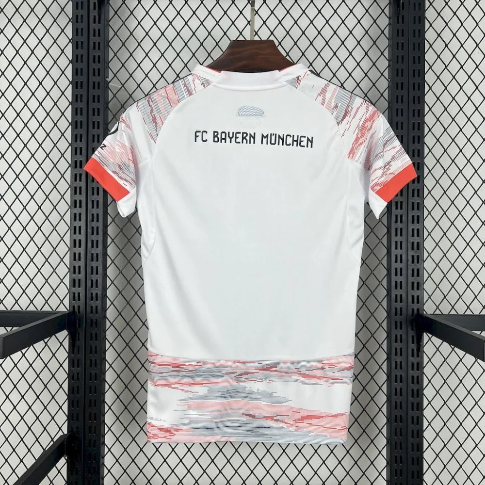Camiseta Bayern Munich 25-26, Visitante, Mujer
