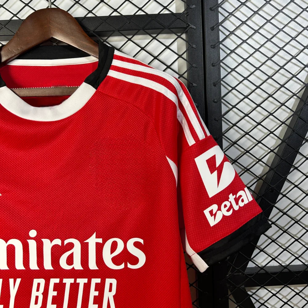 Camiseta Benfica 25-26, Local