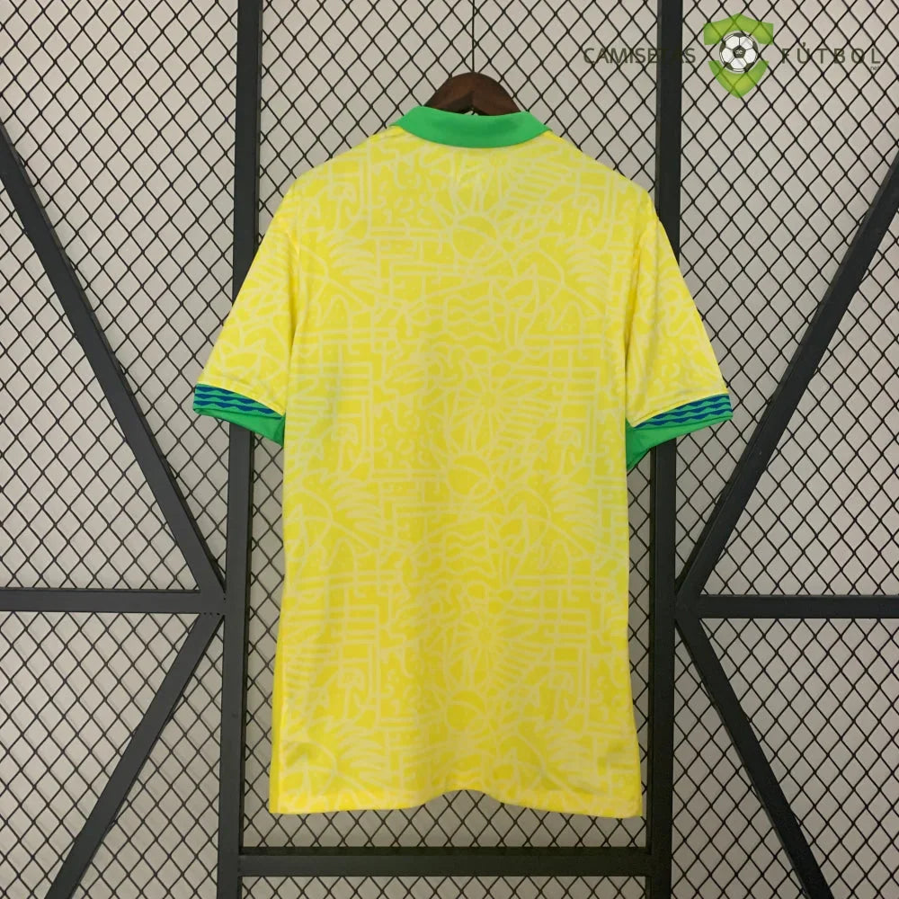 Camiseta Brasil 24-25, Local