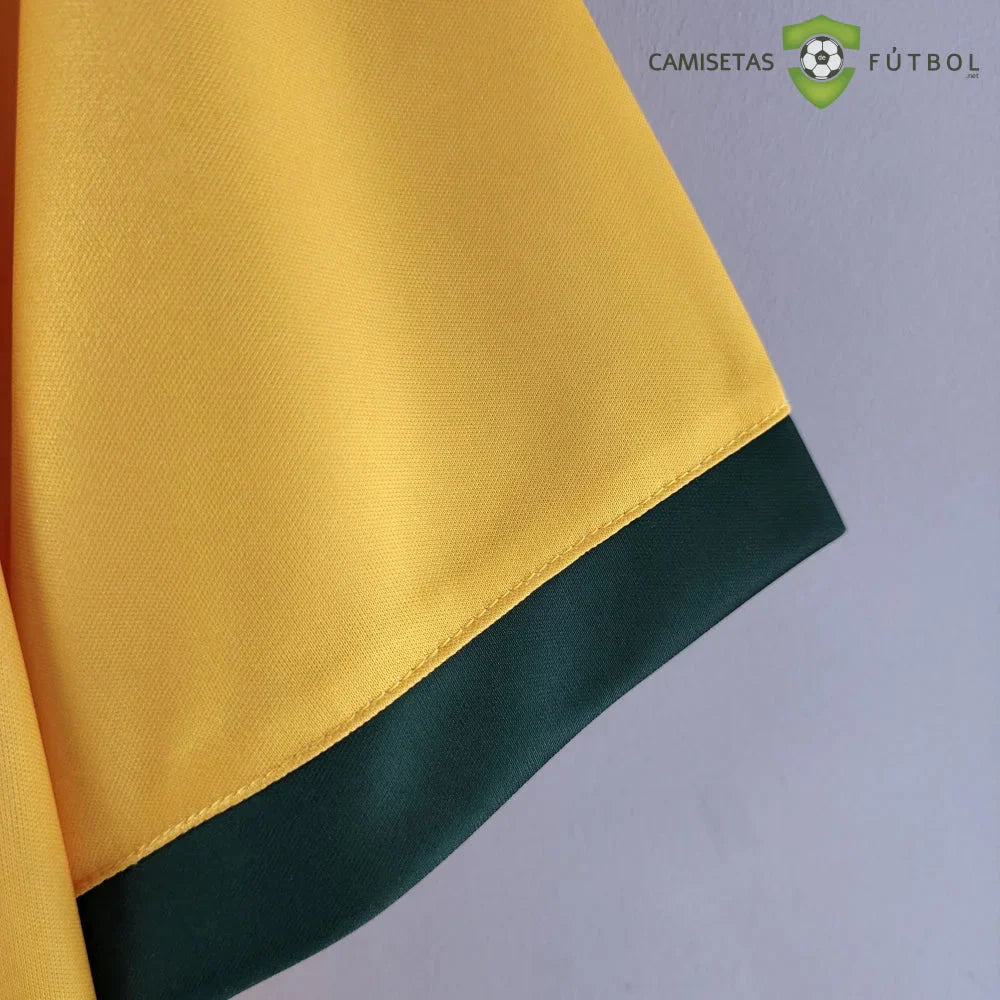 Camiseta Brasil 88-89, Local (Version Retro)