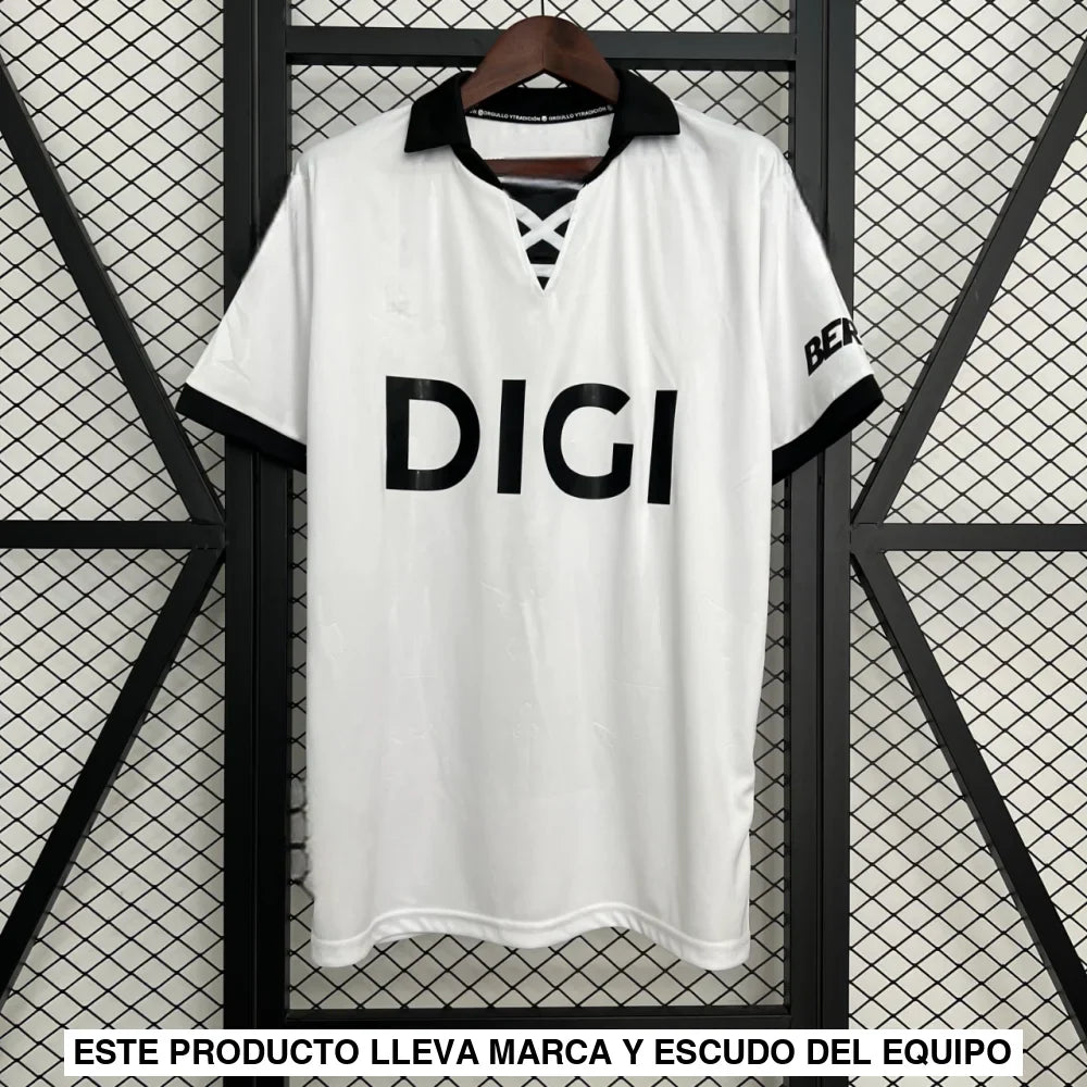 Camiseta Burgos 25-26, Local