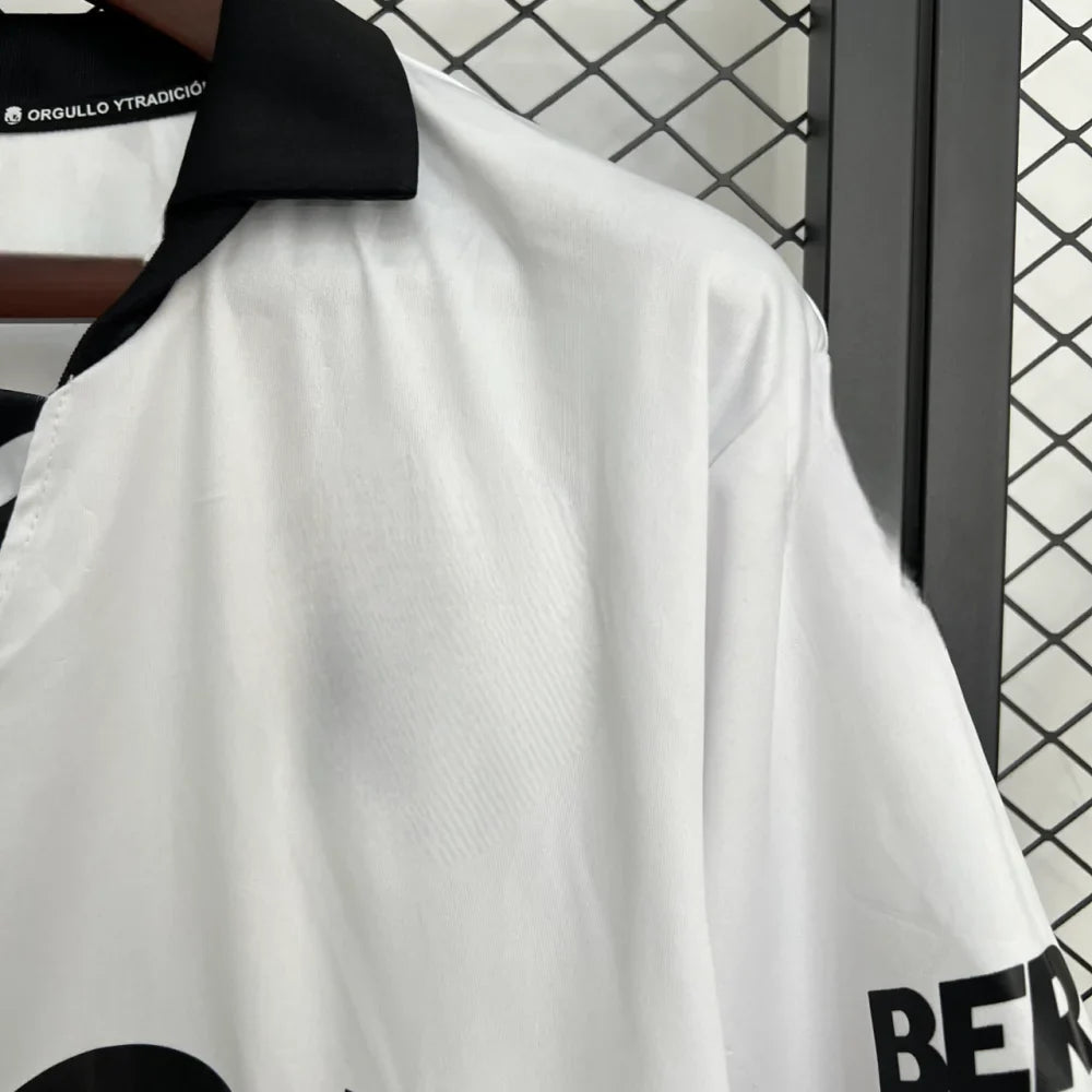 Camiseta Burgos 25-26, Local