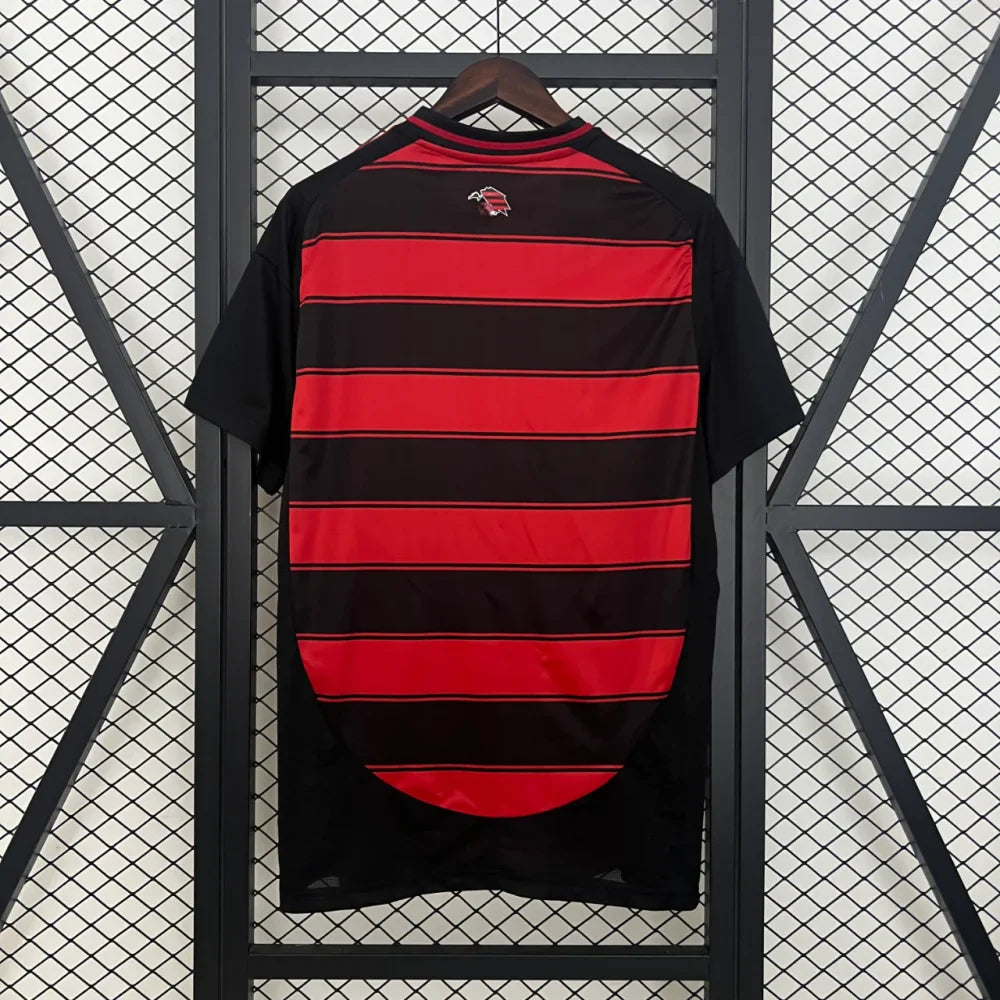 Camiseta Flamengo 25-26, Local