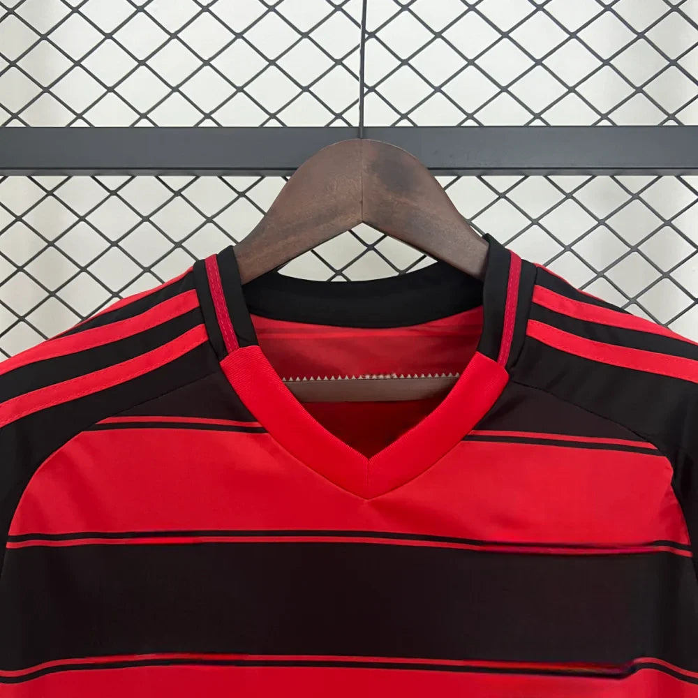 Camiseta Flamengo 25-26, Local