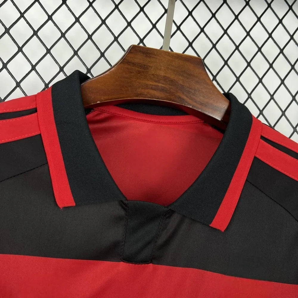 Camiseta Flamengo 26-27, Local