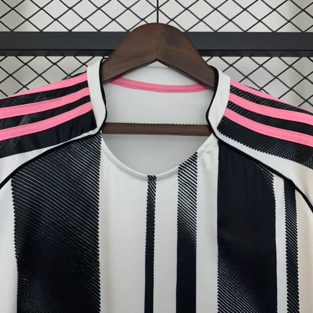 Camiseta Juventus 25-26, Local