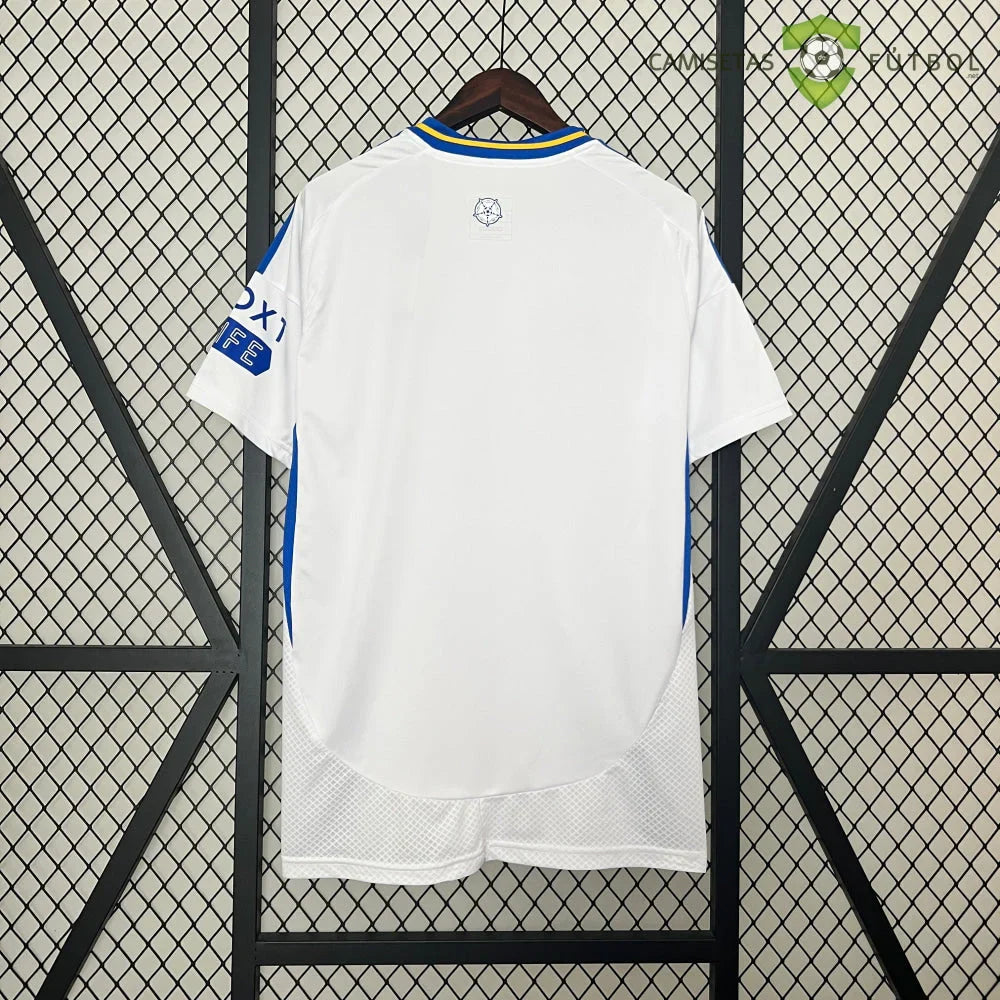 Camiseta Leeds 24-25, Local