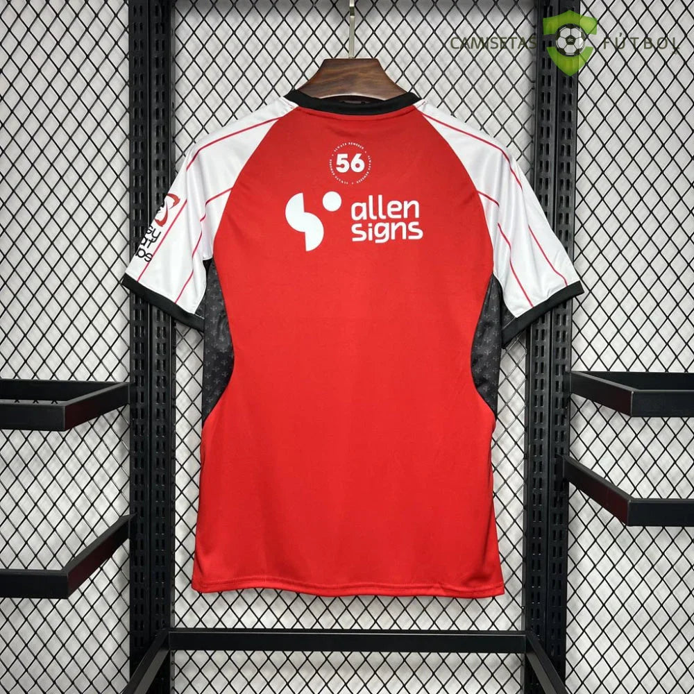 Camiseta Lincoln City 24-25, Local