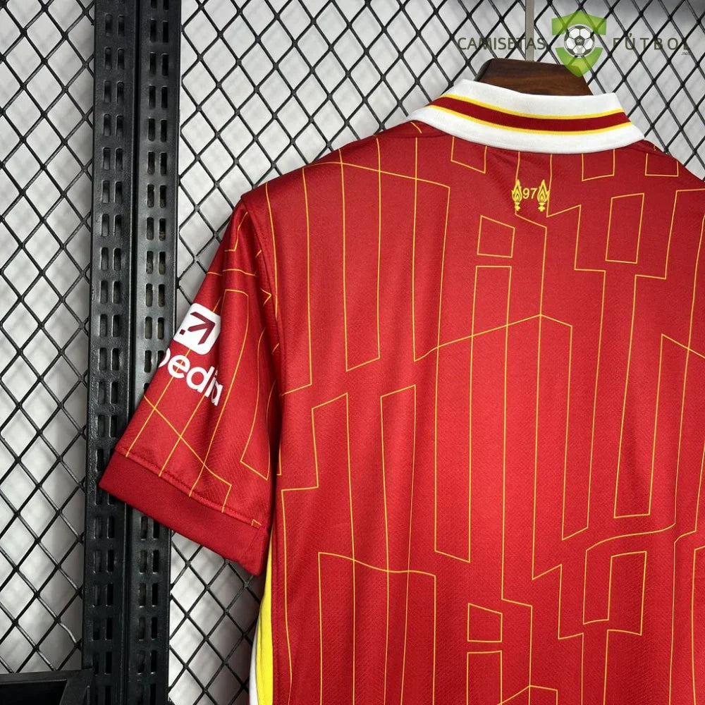 Camiseta Liverpool 24-25, Local
