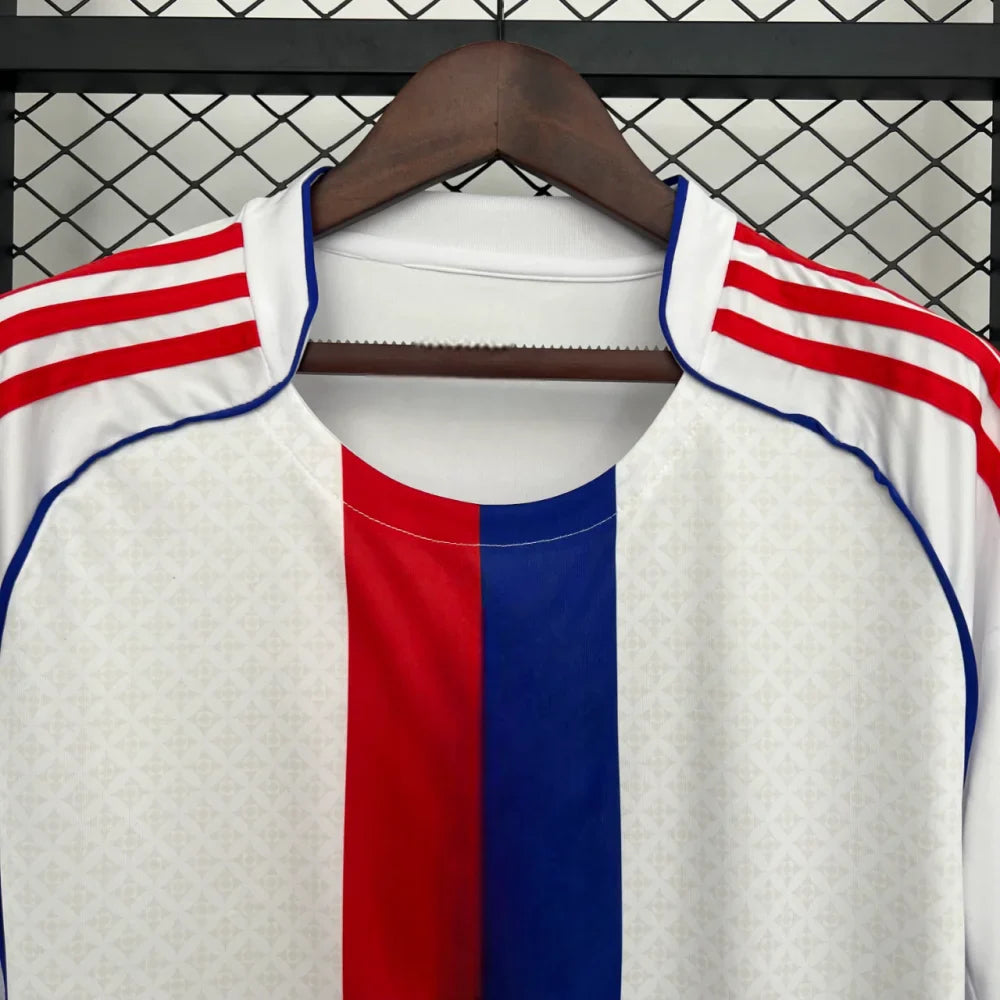 Camiseta Lyon 25-26, Local