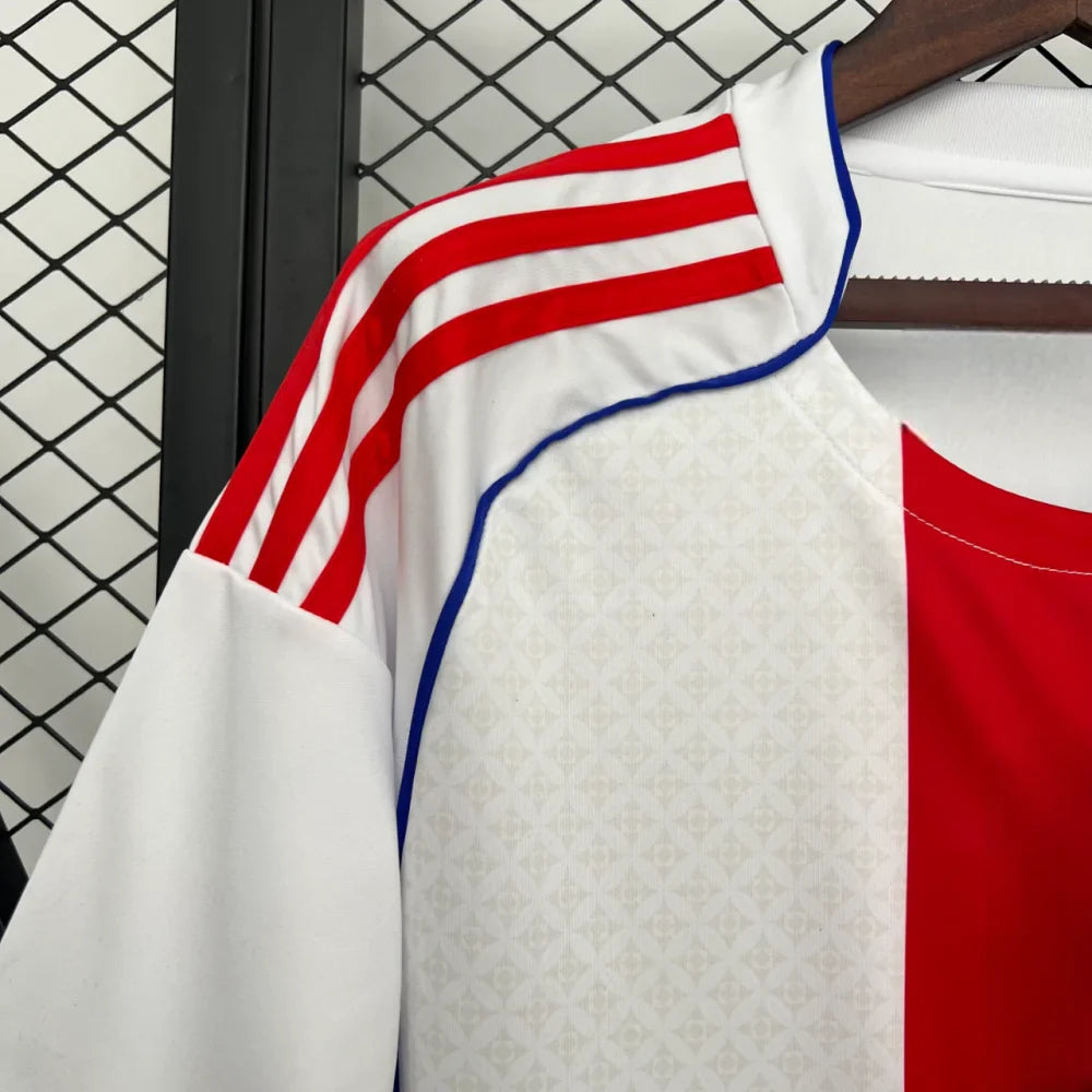 Camiseta Lyon 25-26, Local