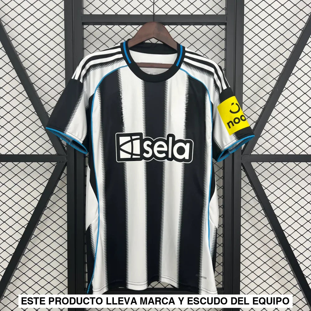 Camiseta Newcastle 25-26, Local