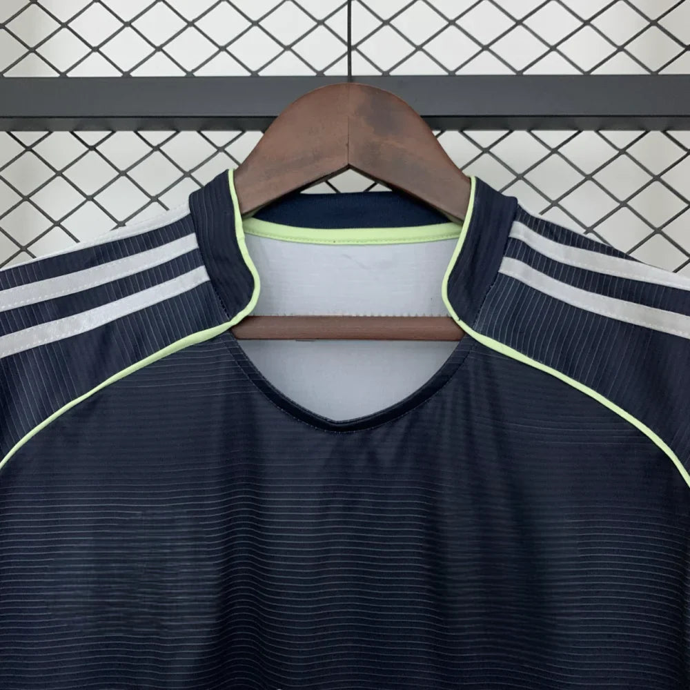 Camiseta R.M. 25-26, Visitante