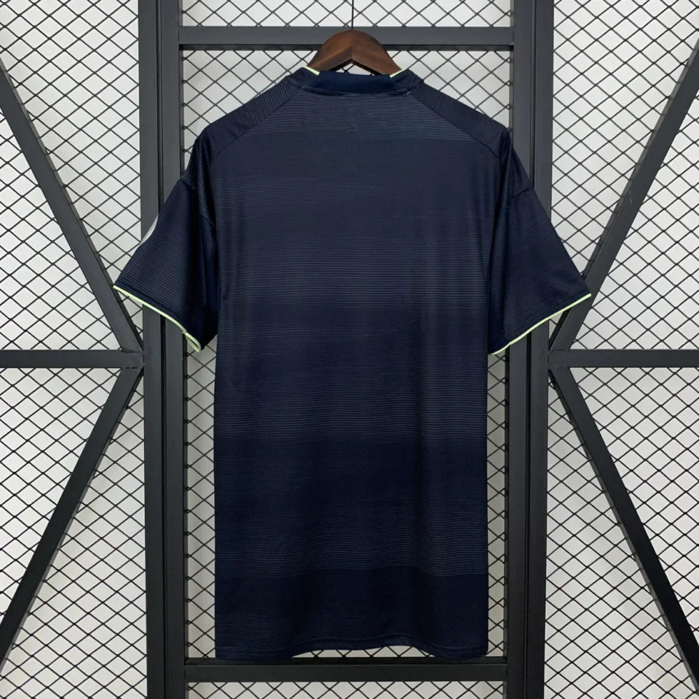 Camiseta R.M. 25-26, Visitante