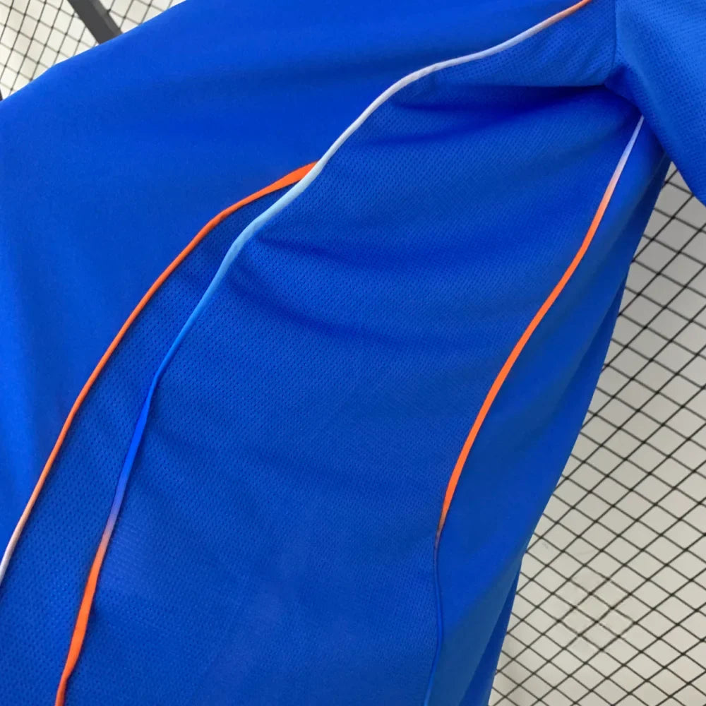 Camiseta Universidad de Chile 25-26, Local