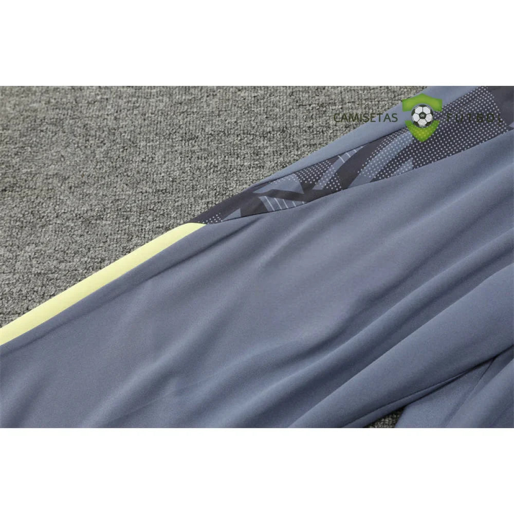 Chandal Ajax 24-25, media cremallera, Modelo 1