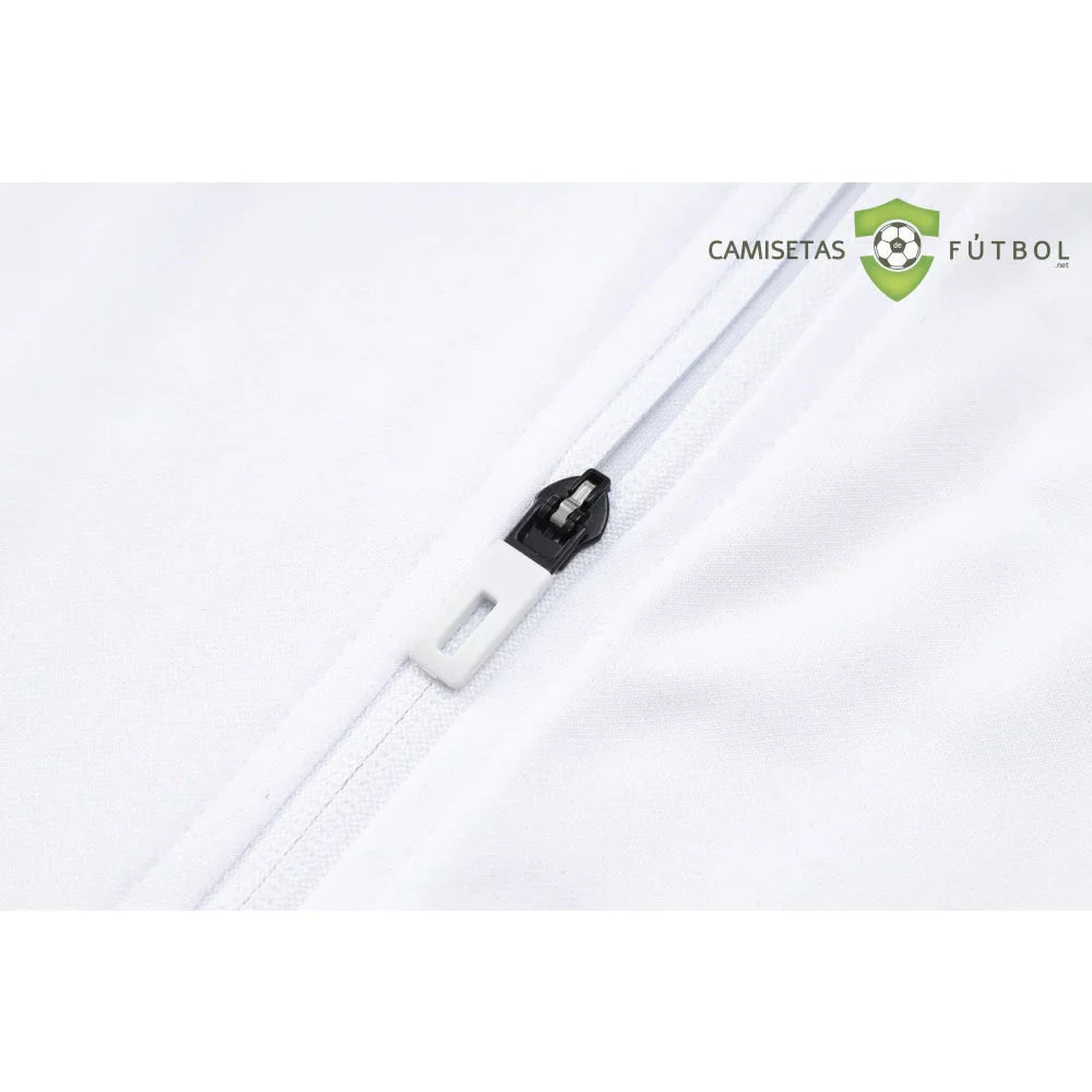 Chandal Alemania 24-25, cremallera completa, Modelo 2