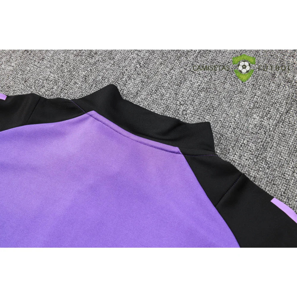 Chandal Alemania 24-25, cremallera completa, Modelo 3