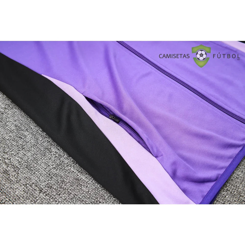 Chandal Alemania 24-25, cremallera completa, Modelo 3