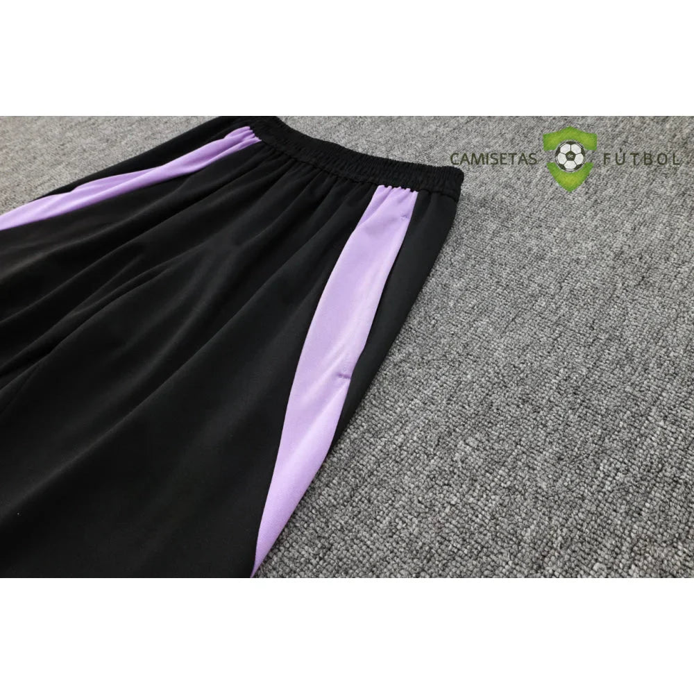 Chandal Alemania 24-25, cremallera completa, Modelo 3