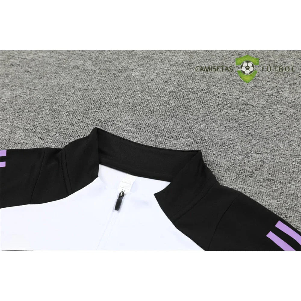 Chandal Alemania 24-25, media cremallera, Modelo 1