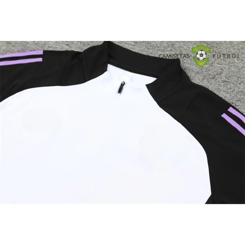 Chandal Alemania 24-25, media cremallera, Modelo 1