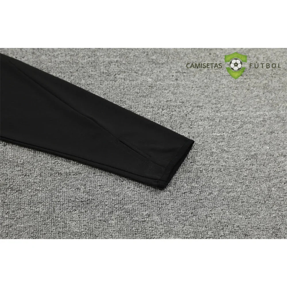 Chandal Alemania 24-25, media cremallera, Modelo 2