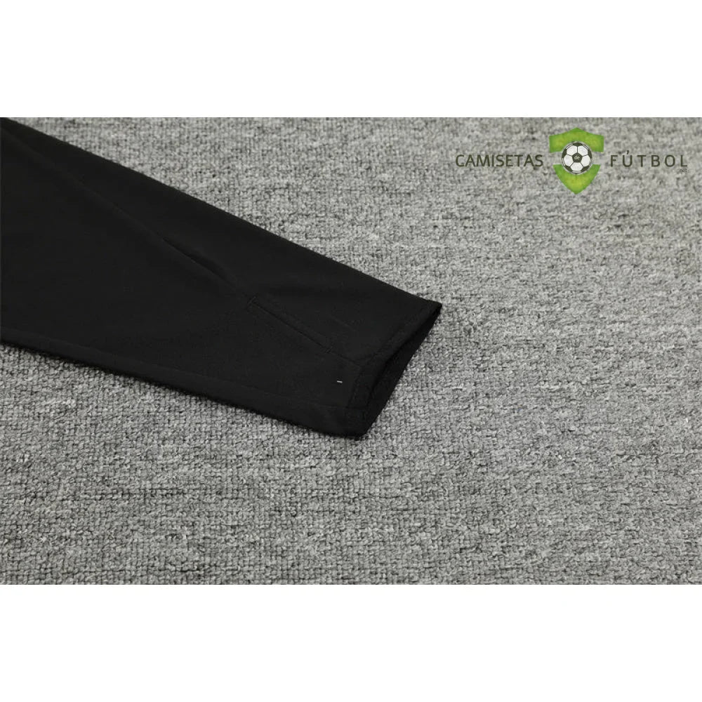 Chandal Alemania 24-25, media cremallera, Modelo 4