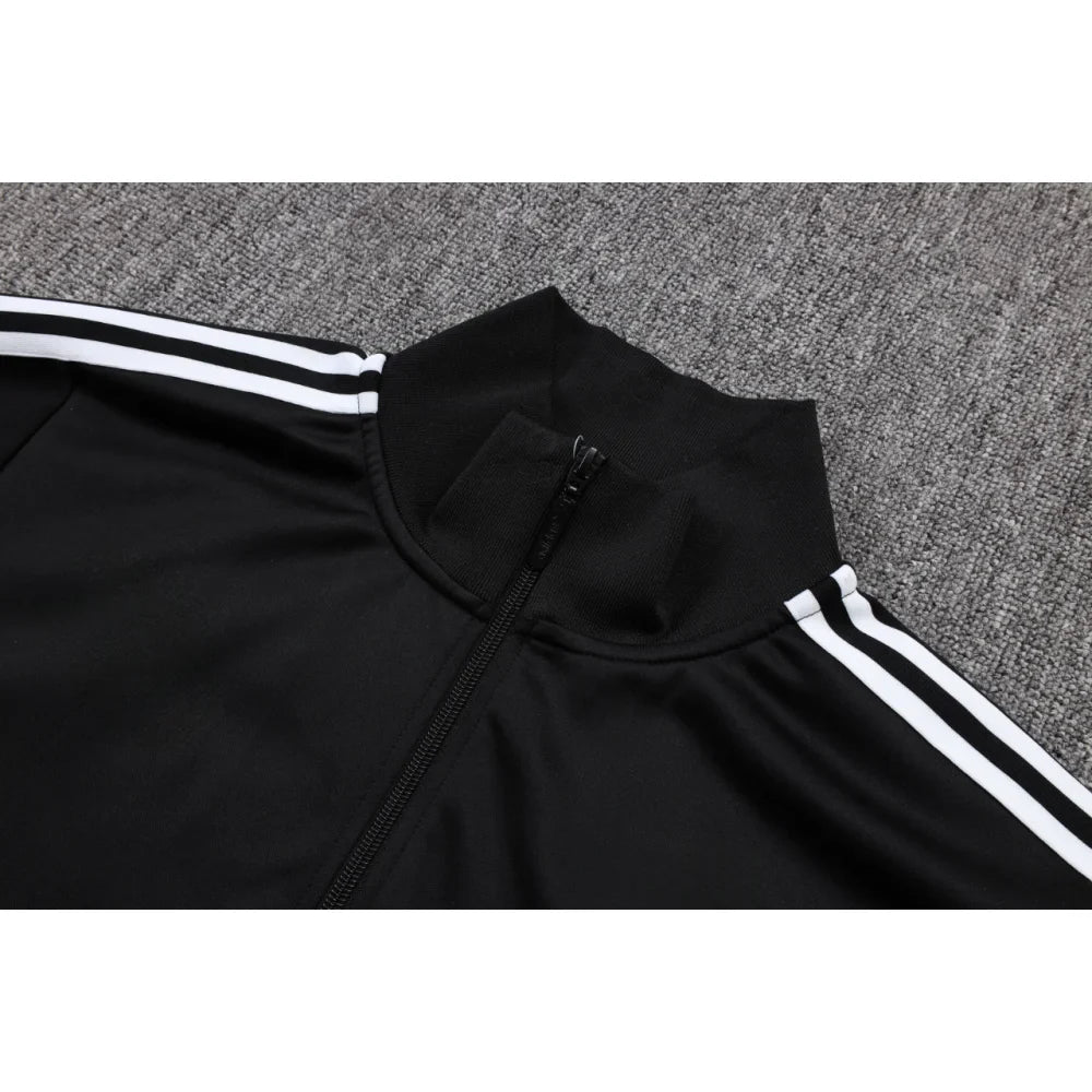 Chandal Alemania 25-26, cremallera completa, Modelo 1