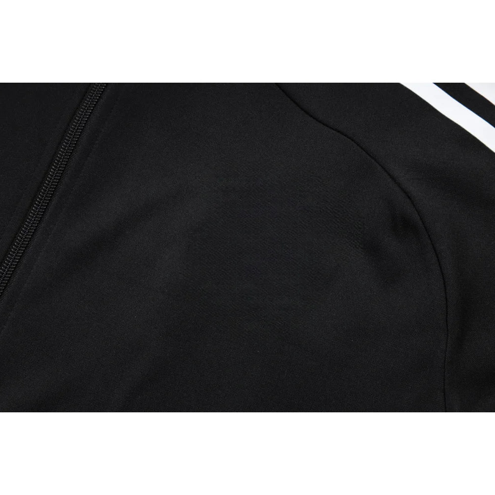 Chandal Alemania 25-26, cremallera completa, Modelo 3