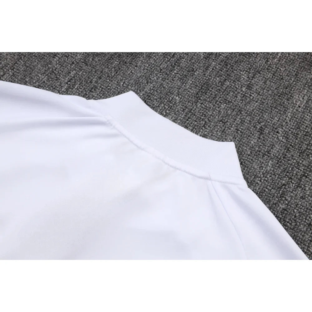 Chandal Alemania 25-26, cremallera completa, Modelo 4