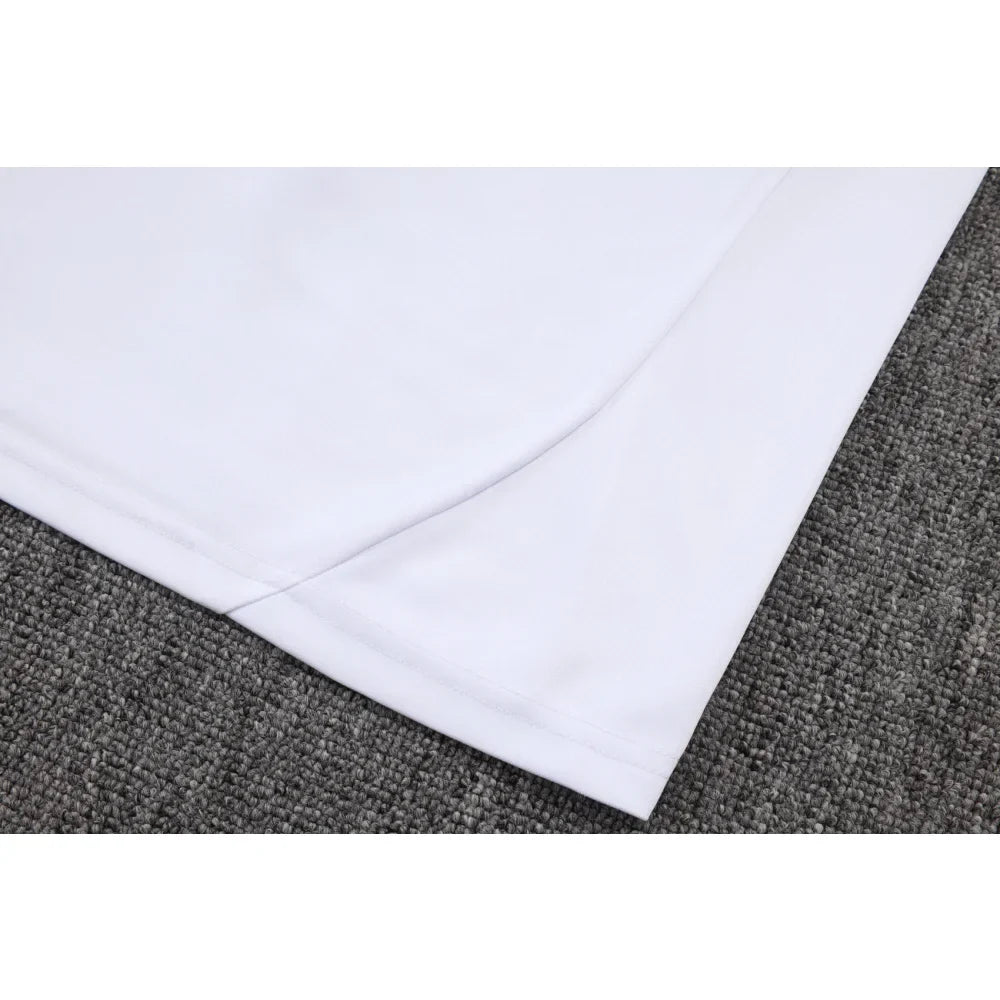 Chandal Alemania 25-26, cremallera completa, Modelo 4
