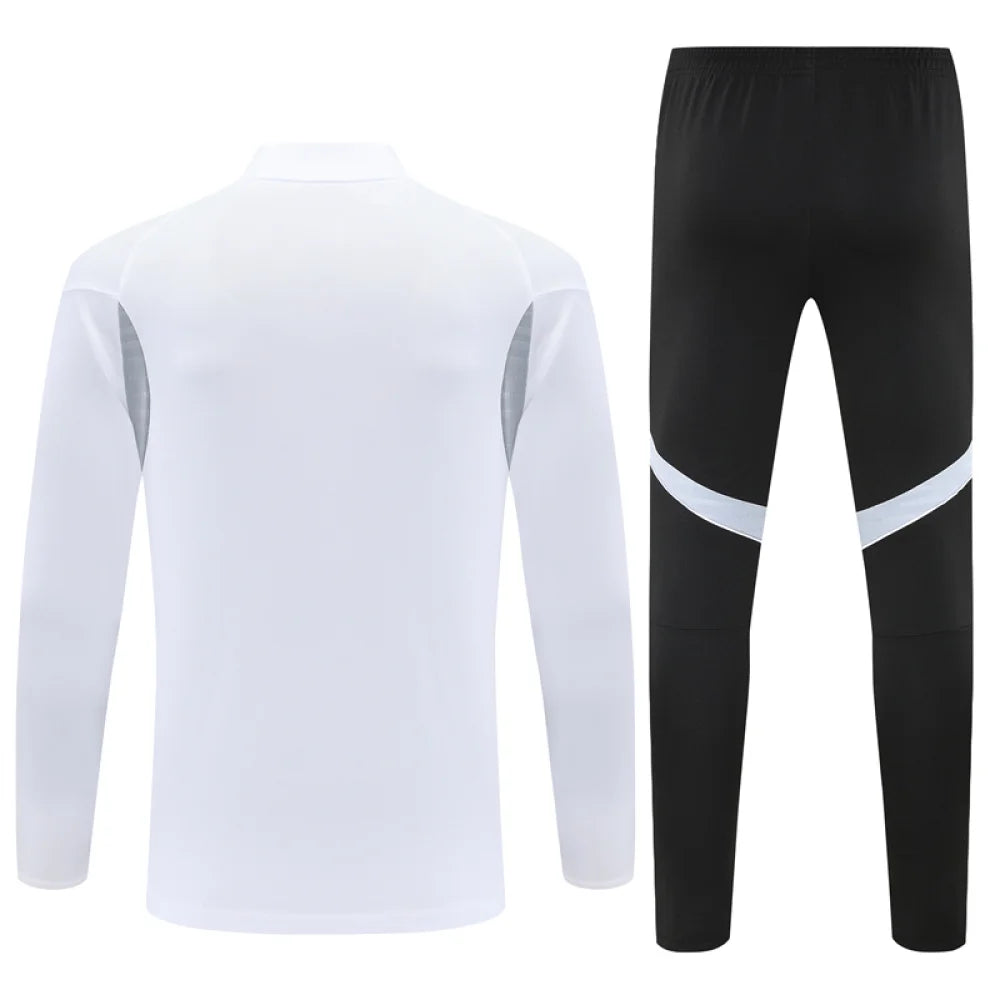 Chandal Alemania 25-26, media cremallera, Modelo 1