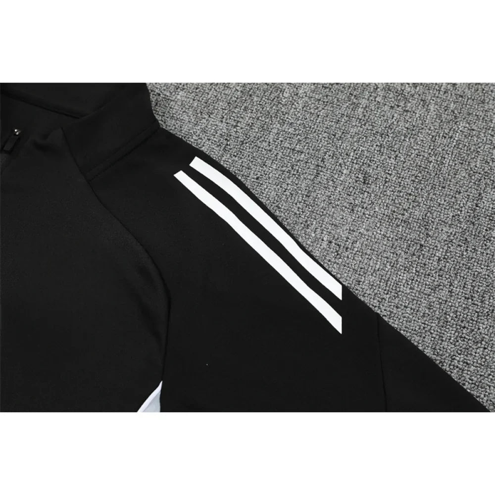Chandal Alemania 25-26, media cremallera, Modelo 2