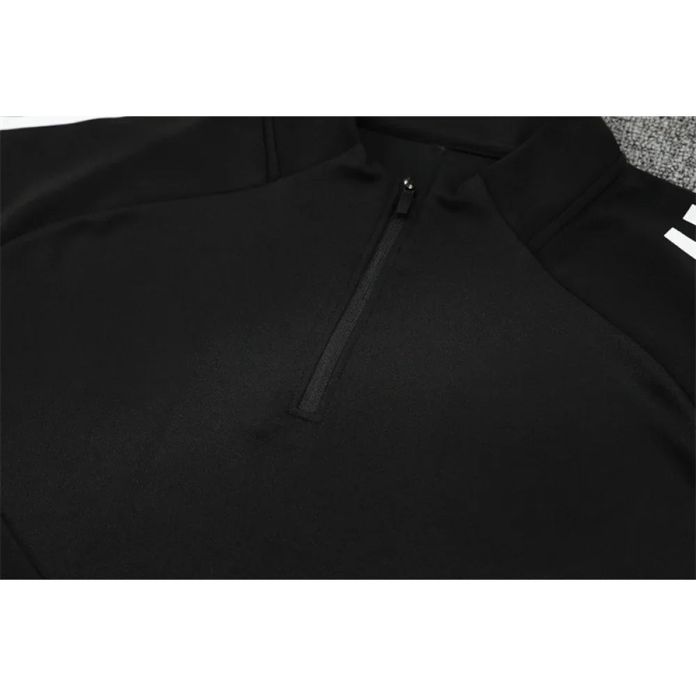 Chandal Alemania 25-26, media cremallera, Modelo 2