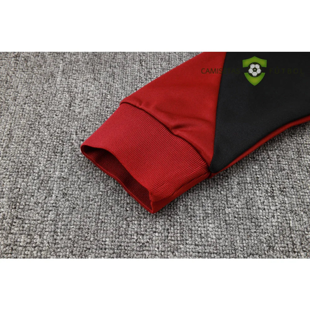 Chandal Barcelona 24-25, cremallera completa con capucha, Modelo 1