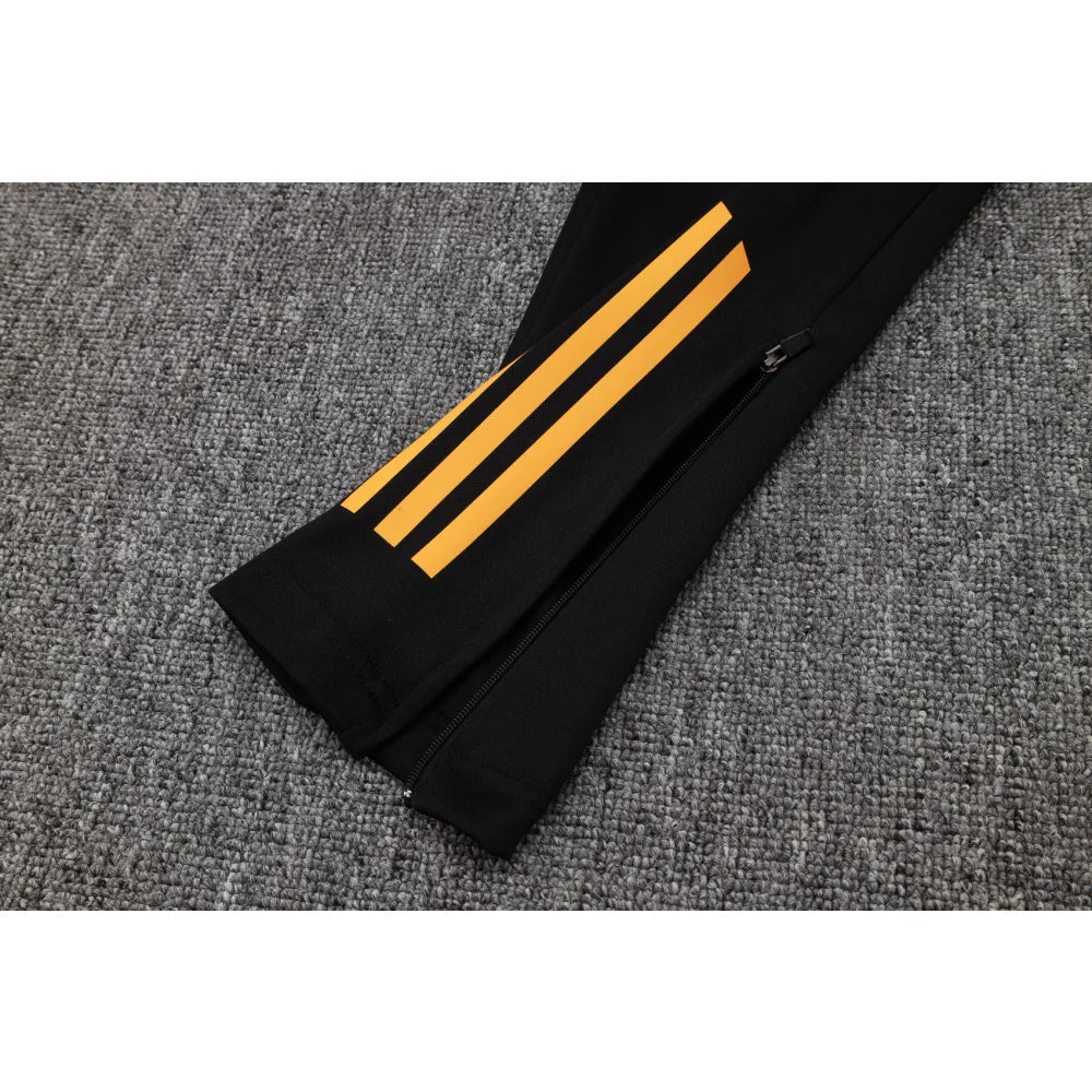 Chandal Bayern Munich 24-25, cremallera completa, Modelo 1
