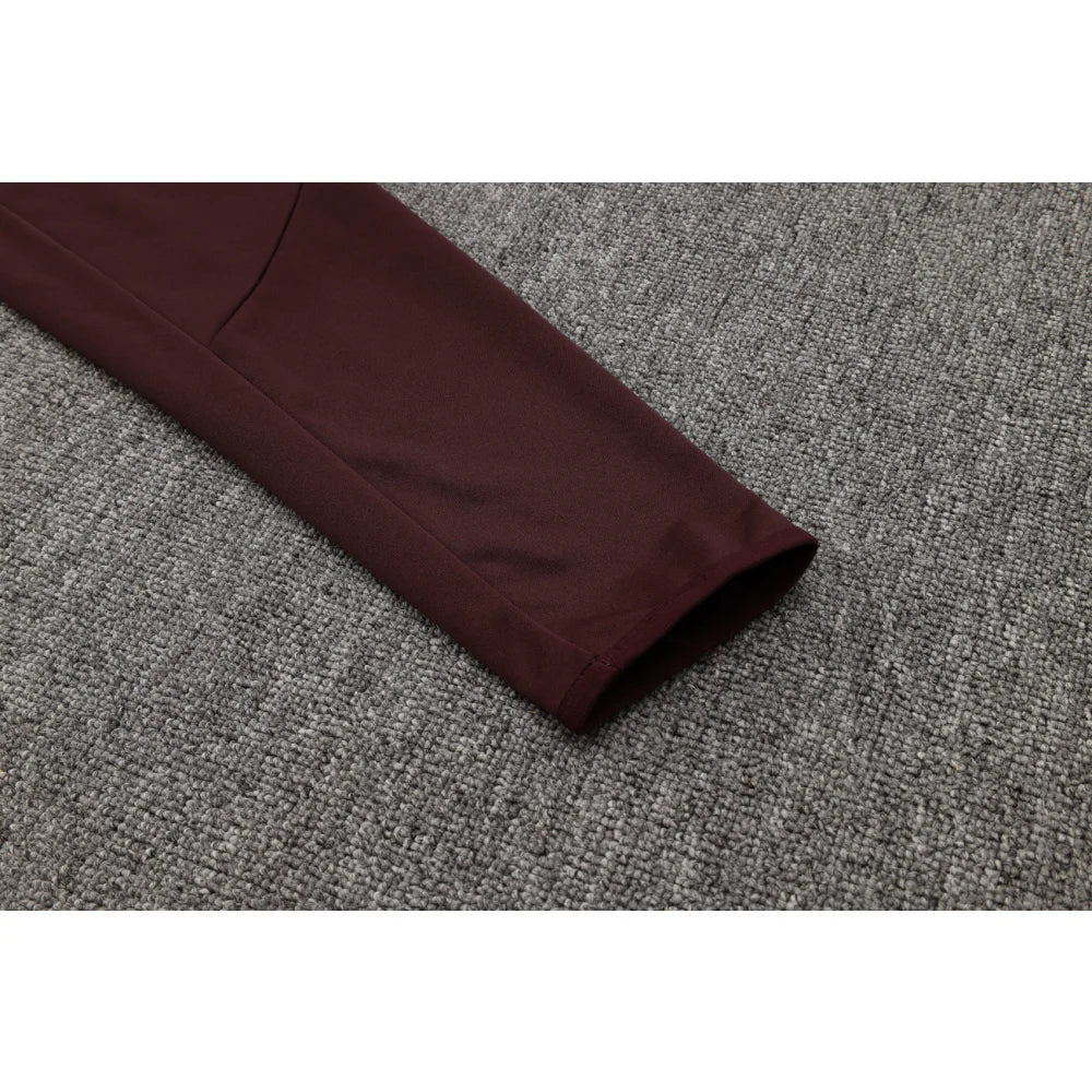 Chandal Bayern Munich 24-25, cremallera completa, Modelo 2