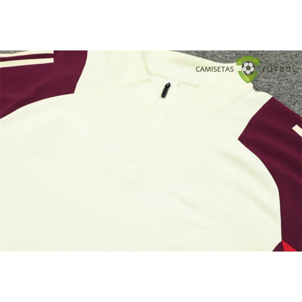 Chandal Bayern Munich 24-25, media cremallera, Modelo 1