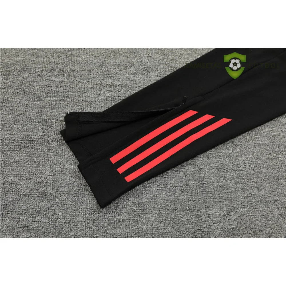 Chandal Bayern Munich 24-25, media cremallera, Modelo 3