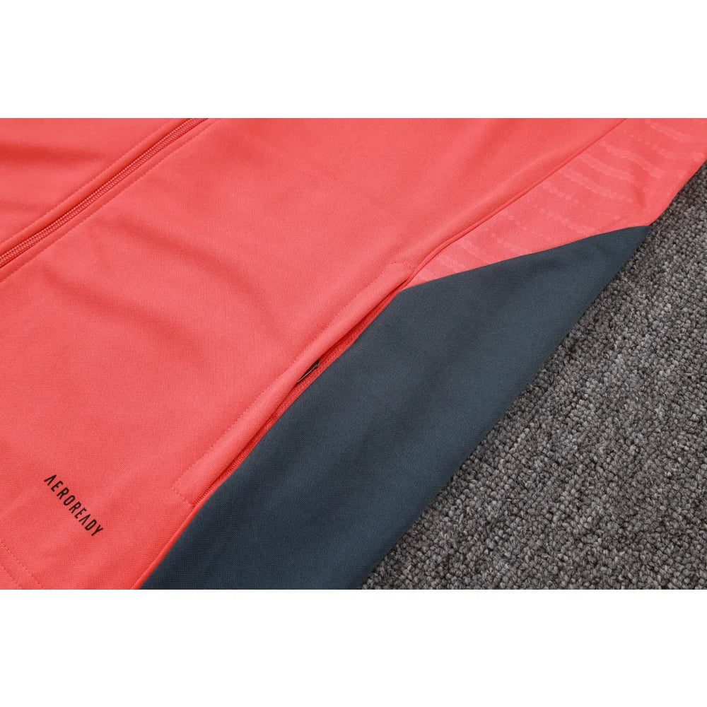 Chandal Bayern Munich 25-26, cremallera completa, Modelo 1