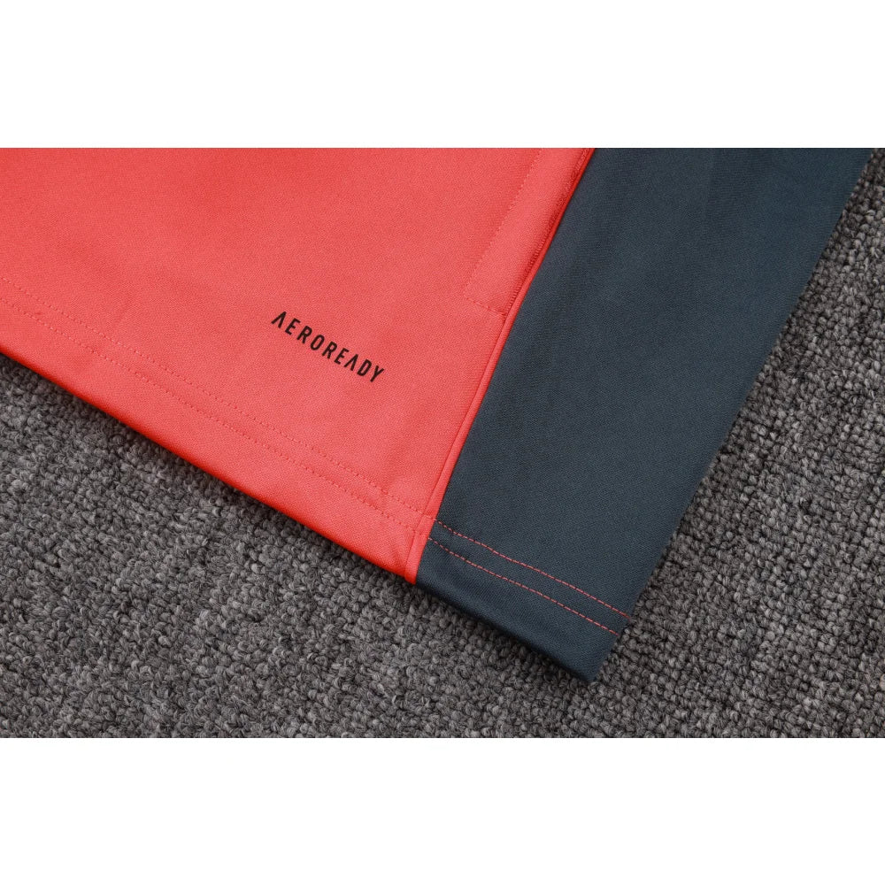 Chandal Bayern Munich 25-26, cremallera completa, Modelo 1