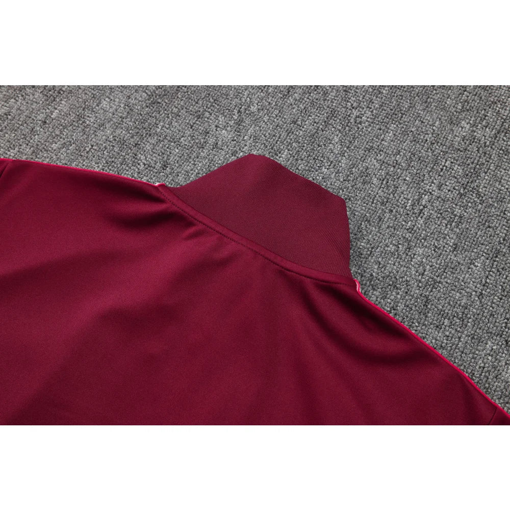Chandal Bayern Munich 25-26, cremallera completa, Modelo 2