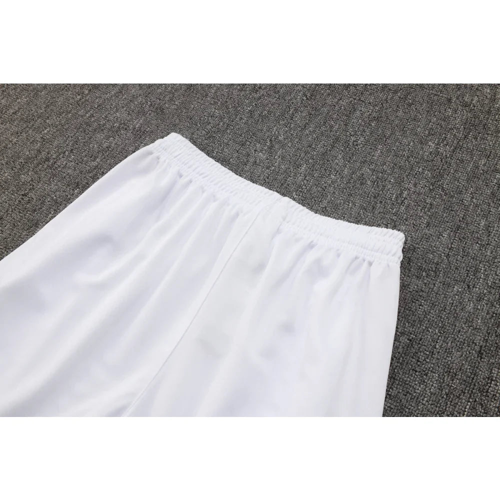 Chandal Bayern Munich 25-26, cremallera completa, Modelo 3