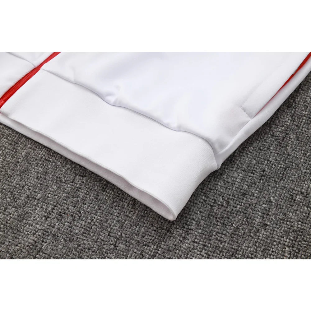 Chandal Bayern Munich 25-26, cremallera completa, Modelo 3